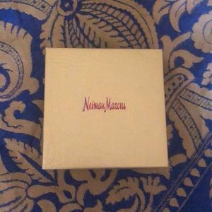 Neiman Marcus Small Gold Gift Box / In Good Cond. / Storage / Gift Giving & More